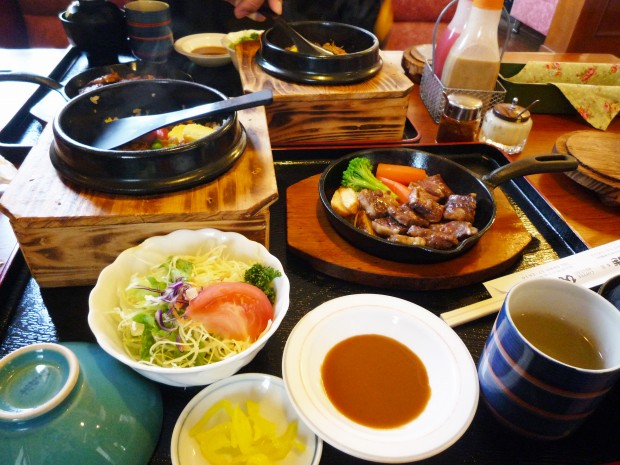 ひいらぎ荒川店 サイコロステーキ御膳