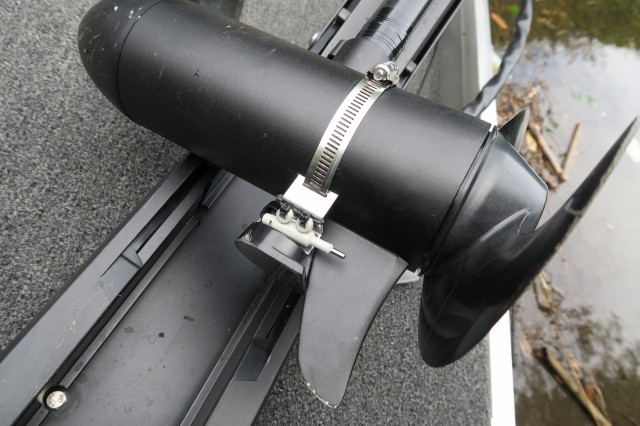 振動子、水温センサー