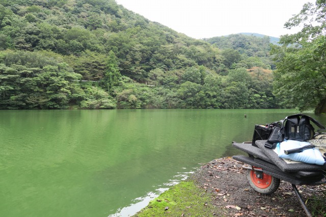 リザーバーと手押し車